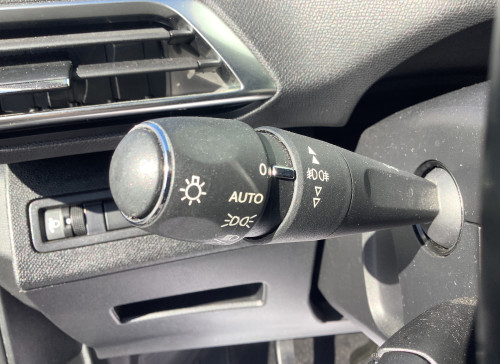 Peugeot 3008 BlueHDi 130ch S&S BVM6 Allure
