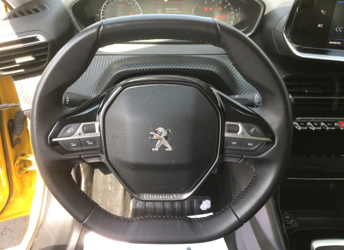 Peugeot 208 PureTech 100 S&S BVM6 Allure