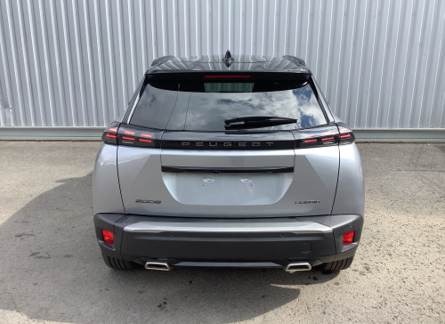 Peugeot 2008 Nouveau Hybrid 145 e-DCS6 GT