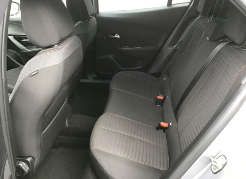 Peugeot 2008 PureTech 130 S&S BVM6 Active