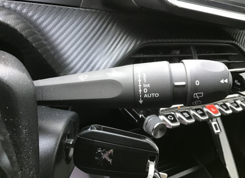 Peugeot 2008 PureTech 130 S&S BVM6 Active