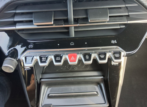 Peugeot 2008 Nouveau Hybrid 145 e-DCS6 Allure