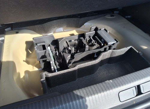 Peugeot 2008 Nouveau Hybrid 145 e-DCS6 Allure