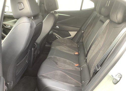 DS DS 4 Nouvelle PureTech 130 EAT8 Performance Line