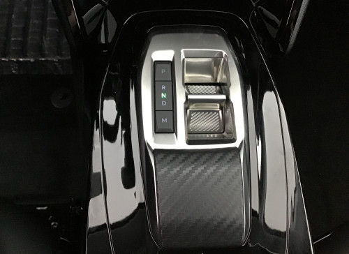 Peugeot 208 Nouvelle Hybrid 136 e-DCS6 Allure