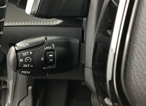 Peugeot 208 Nouvelle Hybrid 136 e-DCS6 Allure