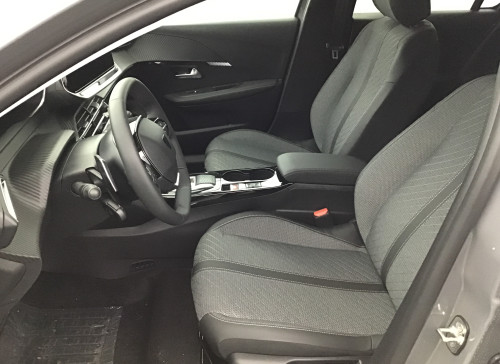 Peugeot 208 Nouvelle Hybrid 136 e-DCS6 Allure