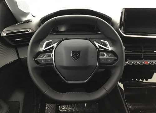 Peugeot 208 Nouvelle Hybrid 136 e-DCS6 Allure