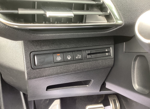 Peugeot 3008 Hybrid 145 e-DCS6 GT