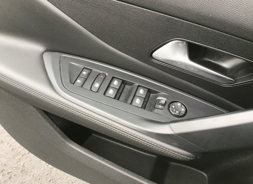 Peugeot 308 Nouvelle PureTech 130ch S&S EAT8 Allure