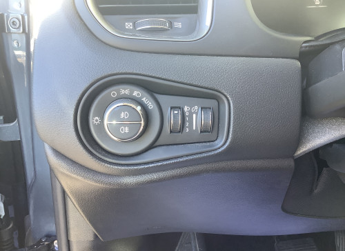 Jeep RENEGADE Nouveau 1.5 Turbo T4 130 ch BVR7 e-Hybrid Summit