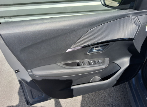 Peugeot 208 Nouvelle Hybrid 100 e-DCS6 Allure