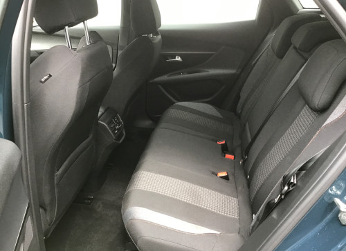 Peugeot 3008 Puretech 130ch S&S BVM6 Active Pack