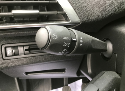 Peugeot 3008 Puretech 130ch S&S BVM6 Active Pack