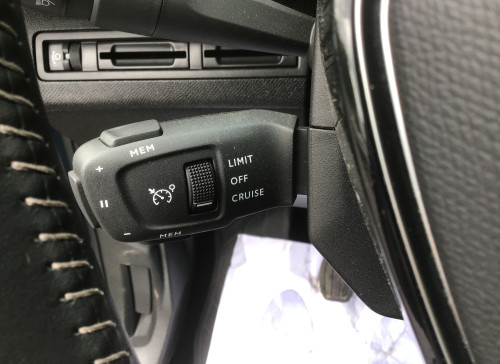 Peugeot 3008 Puretech 130ch S&S BVM6 Active Pack