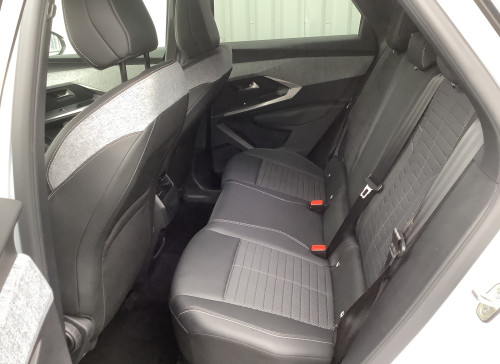 Peugeot 3008 Nouveau Hybrid 145 e-DCS6 Allure