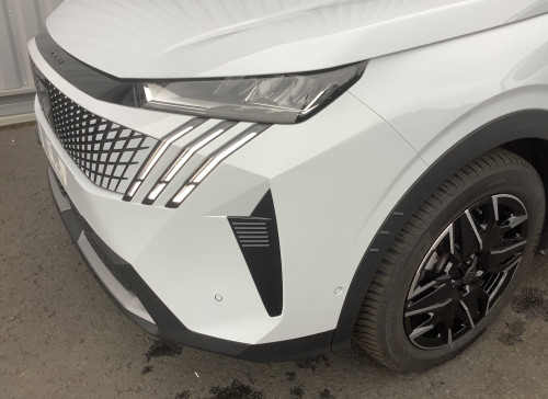 Peugeot 3008 Nouveau Hybrid 145 e-DCS6 Allure