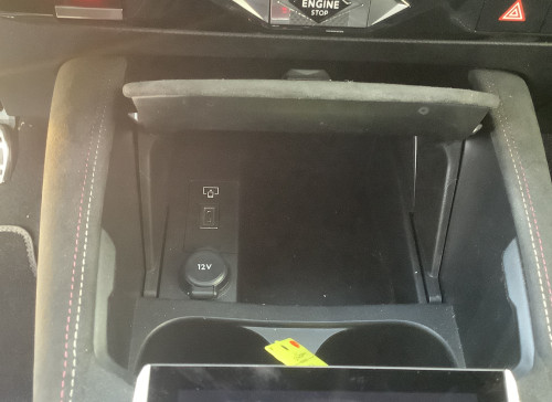 DS DS 4 Nouvelle PureTech 130 EAT8 Performance Line