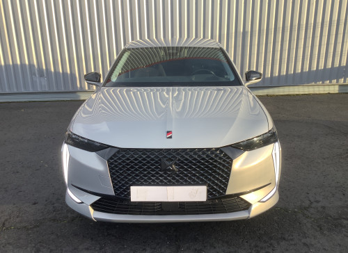DS DS 4 Nouvelle PureTech 130 EAT8 Performance Line