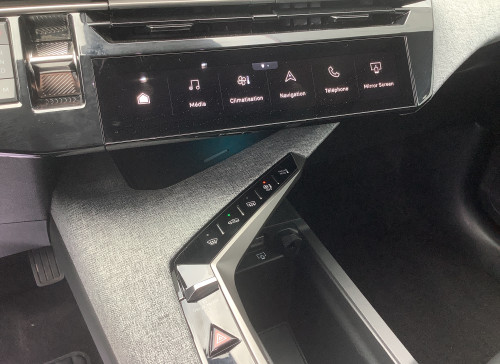 Peugeot 3008 Nouveau Hybrid 145 e-DCS6 Allure