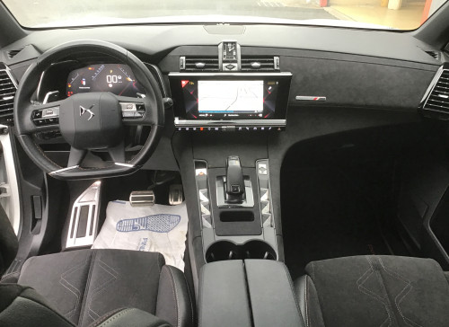 DS DS7 CROSSBACK BlueHDi 130 EAT8 Performance Line