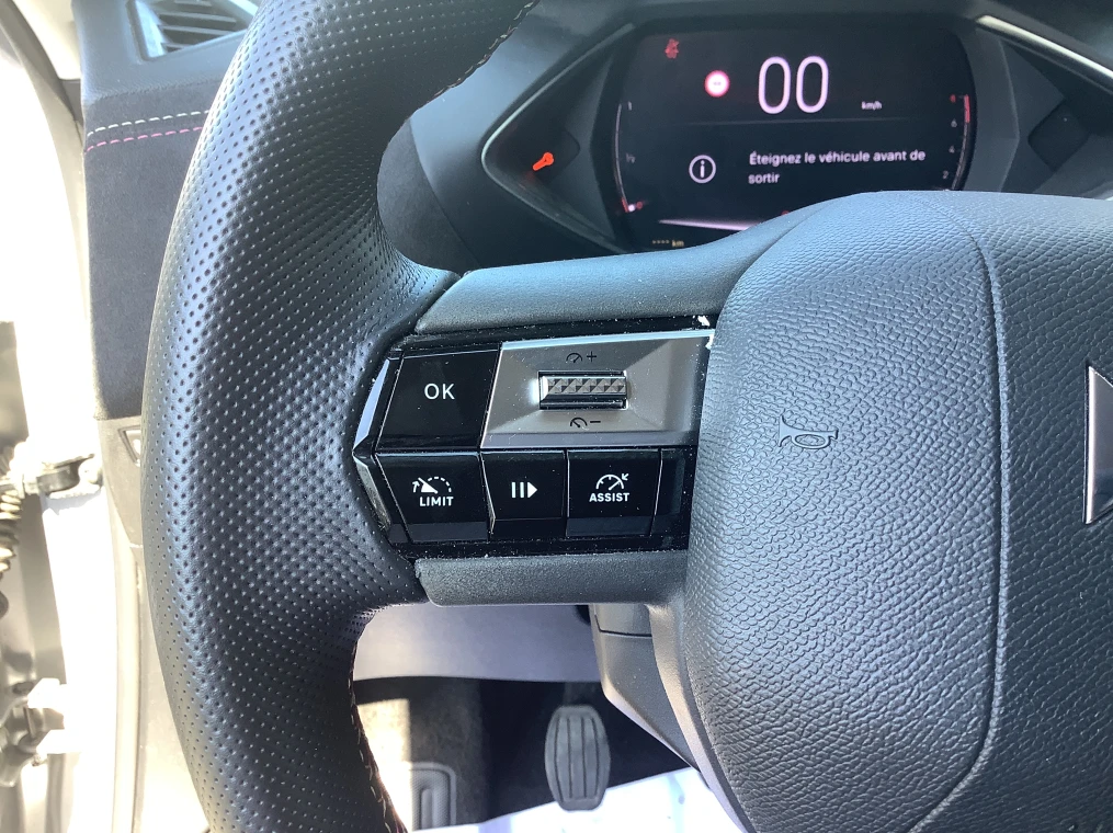 DS DS 3 PureTech 100 BVM6 Performance Line
