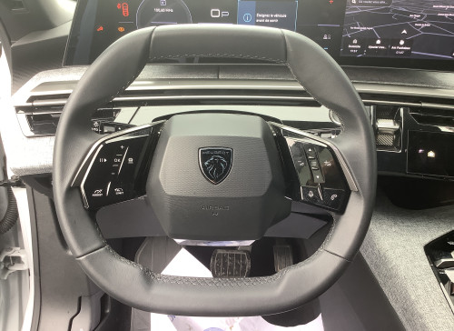 Peugeot 3008 Nouveau Hybrid 145 e-DCS6 Allure