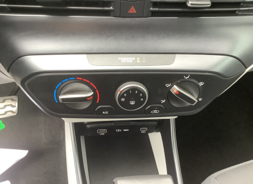 Hyundai BAYON 1.0 T-GDi 100 DCT-7 Hybrid 48V Intuitive