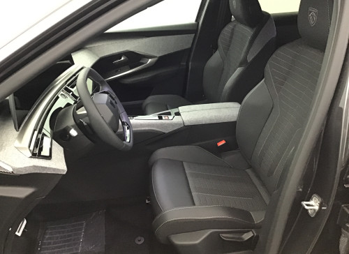 Peugeot 3008 Nouveau Hybrid 145 e-DCS6 GT