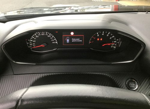 Peugeot 2008 PureTech 100 S&S BVM6 Allure