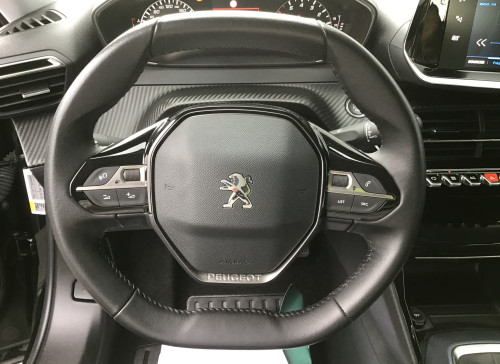 Peugeot 2008 PureTech 100 S&S BVM6 Allure