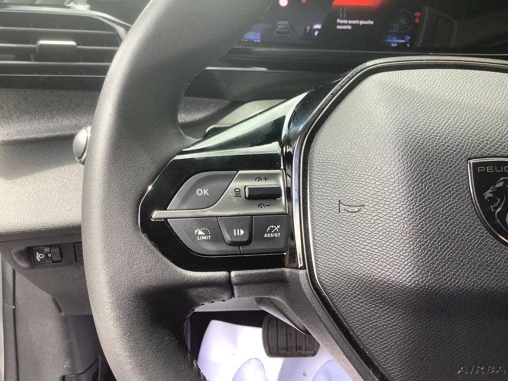 Peugeot 308 SW Hybrid 145 e-DCS6 Allure