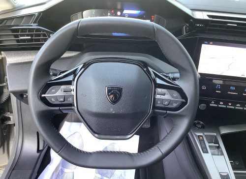 Peugeot 408 Hybrid 136 e-DCS6 Allure