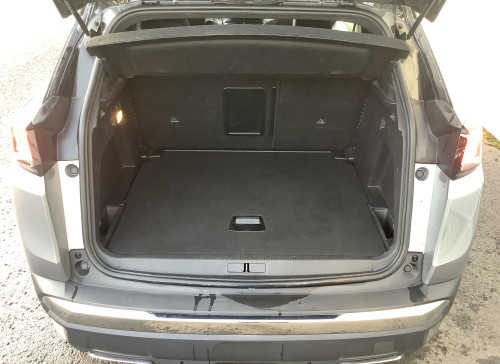 Peugeot 3008 Hybrid 136 e-DCS6 GT