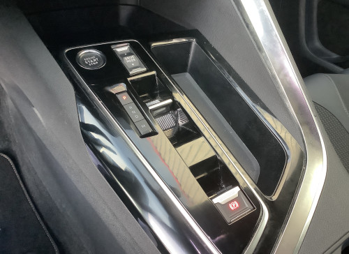 Peugeot 3008 Hybrid 136 e-DCS6 GT