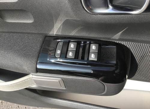 Citroën C3 PureTech 82 S&S BVM5 Shine - 5P
