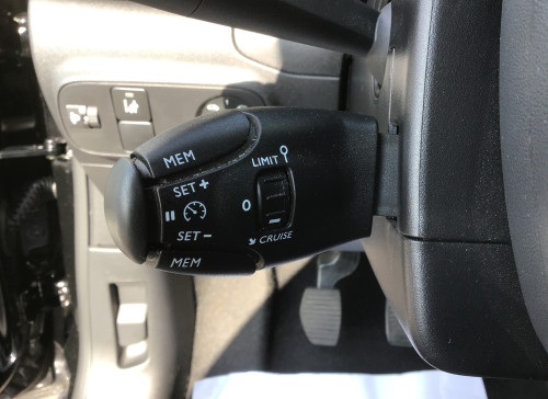 Citroën C3 PureTech 82 S&S BVM5 Shine - 5P