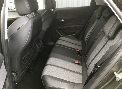 Peugeot 3008 BlueHDi 130ch S&S EAT8 Allure