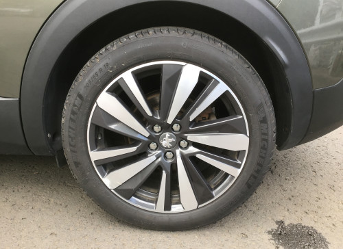 Peugeot 3008 BlueHDi 130ch S&S EAT8 Allure