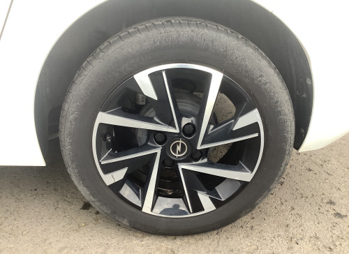 Opel CORSA Nouvelle 1.2 Turbo 100 ch BVM6 GS