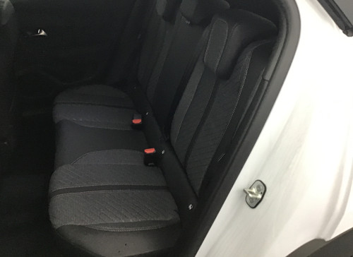 Peugeot 2008 Nouveau Hybrid 145 e-DCS6 Allure