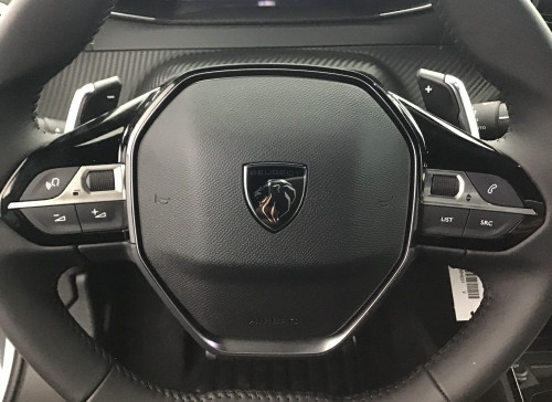 Peugeot 2008 Nouveau Hybrid 145 e-DCS6 Allure