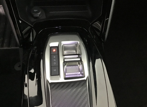 Peugeot 2008 Nouveau Hybrid 145 e-DCS6 Allure