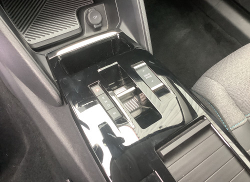 Citroën C4 PureTech 130 EAT8 Max