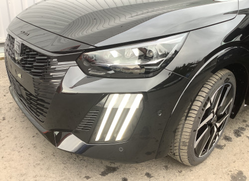 Peugeot 208 Nouvelle Hybrid 100 e-DCS6 GT