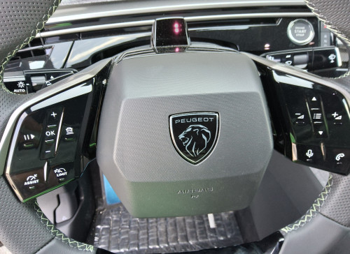 Peugeot 3008 Nouveau Hybrid 145 e-DCS6 GT Exclusive