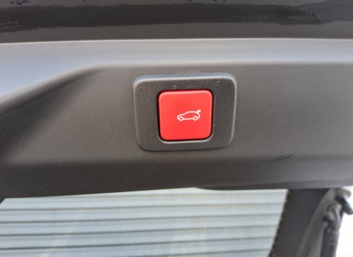 Peugeot 3008 Nouveau Hybrid 145 e-DCS6 GT Exclusive