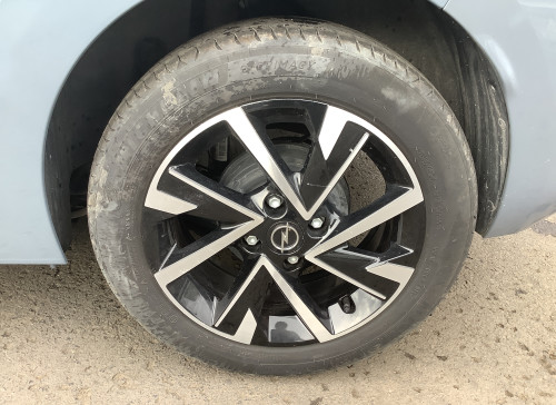 Opel CORSA Nouvelle 1.2 Turbo 100 ch BVM6 GS