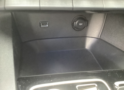 Peugeot 3008 Hybrid 145 e-DCS6 Allure Pack