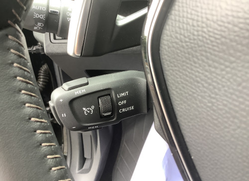 Peugeot 3008 Hybrid 145 e-DCS6 Allure Pack